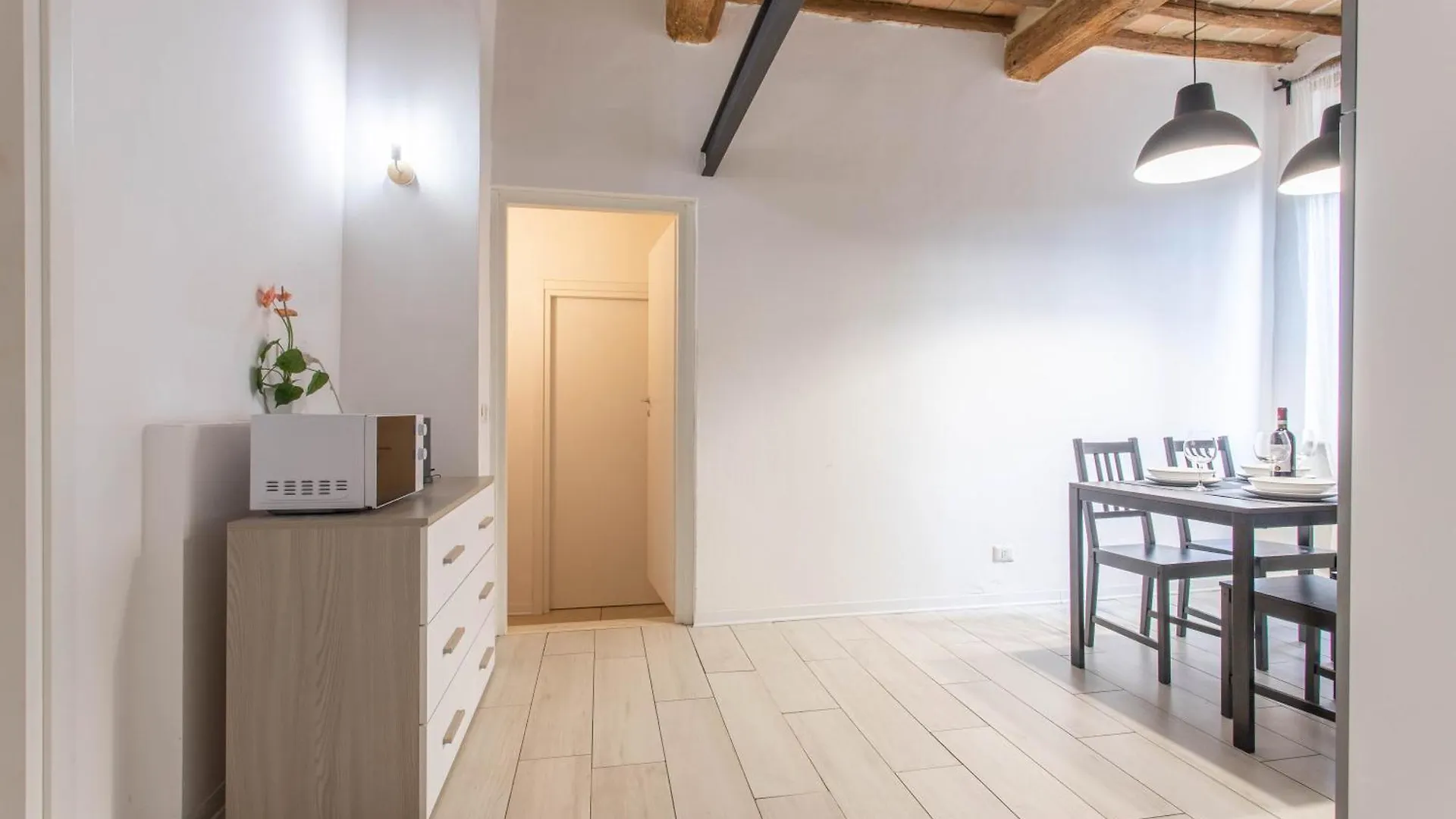 Suite N1 - Elegante Trilocale In Centro Perugia