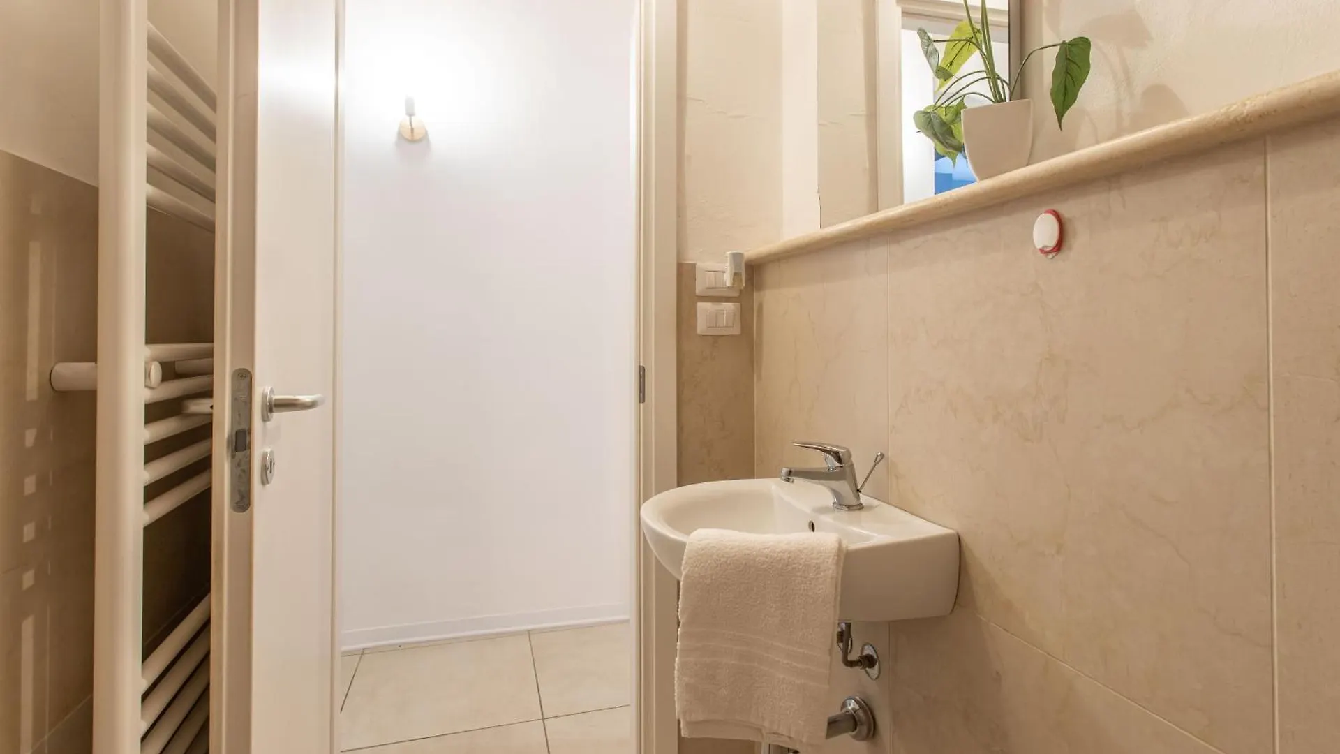 Appartamento Suite N1 - Elegante Trilocale In Centro Perugia