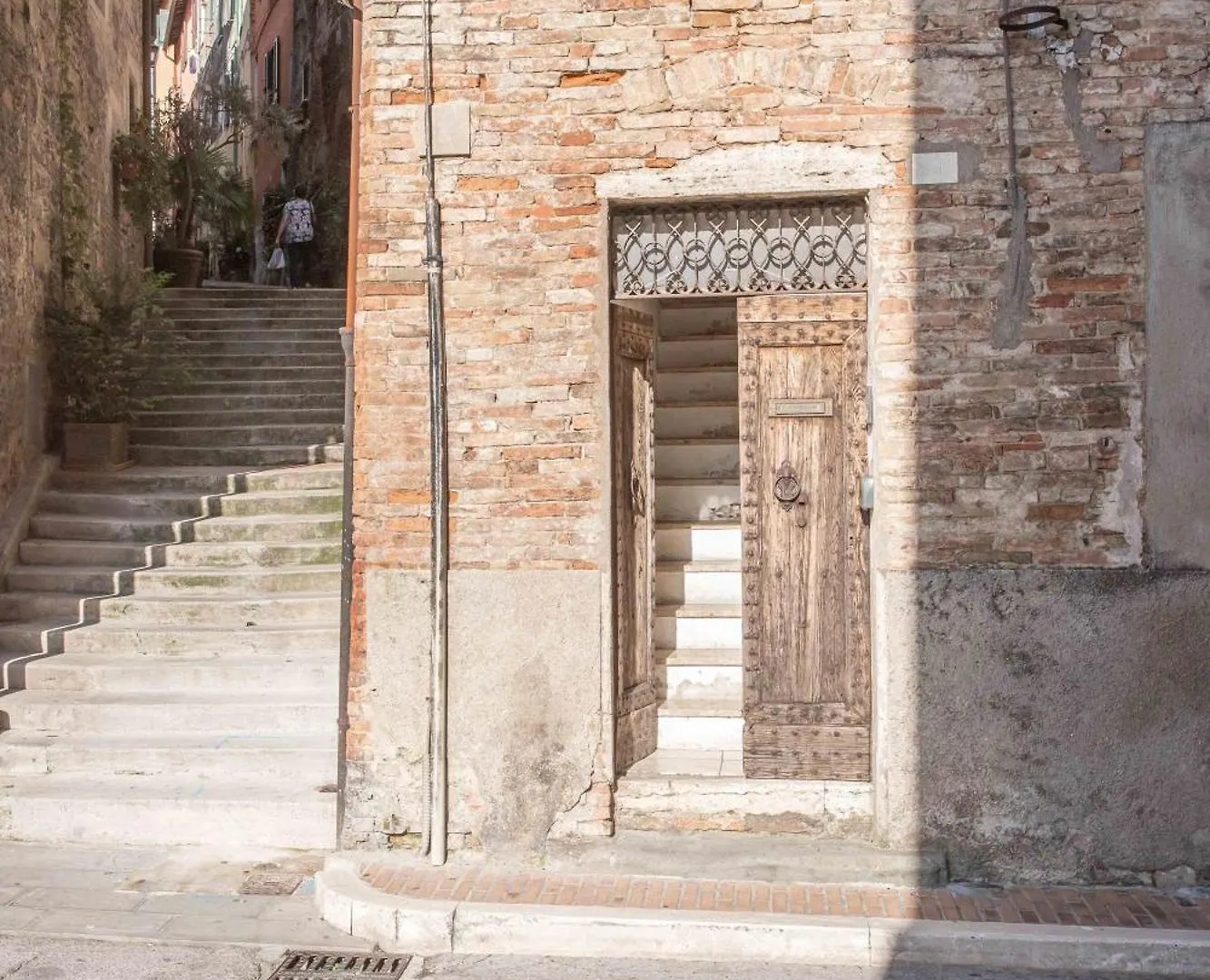 Suite N1 - Elegante Trilocale In Centro Perugia Appartamento